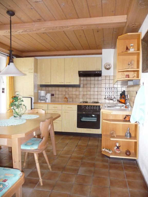 Ferienwohnungen Maria Ginther Pinswang Habitación foto
